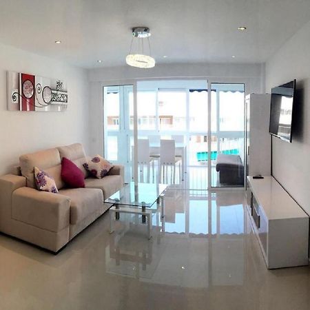 Levante Beachfront Luxury Apartment Benidorm Exterior photo