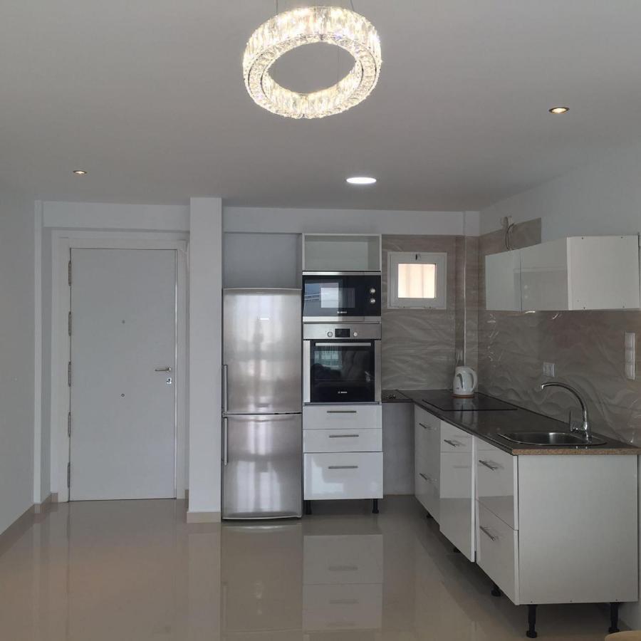 Levante Beachfront Luxury Apartment Benidorm Exterior photo